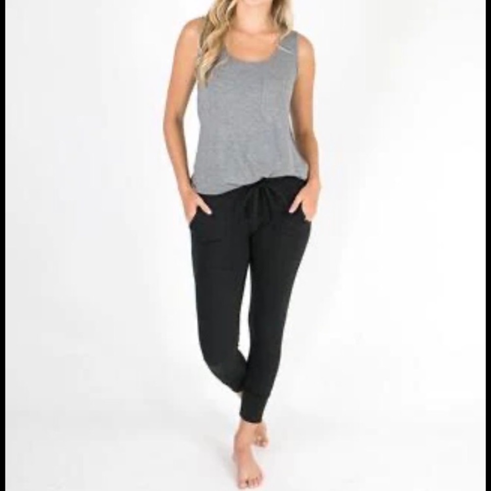 Grace and lace summer weight cropped live in loungers (loggers)